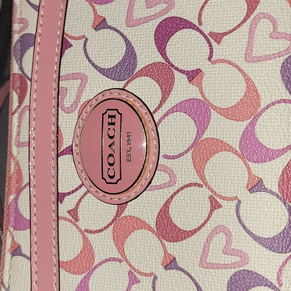 Coach Heart Pink and Purple WRISTLET - Picture 7 of 9